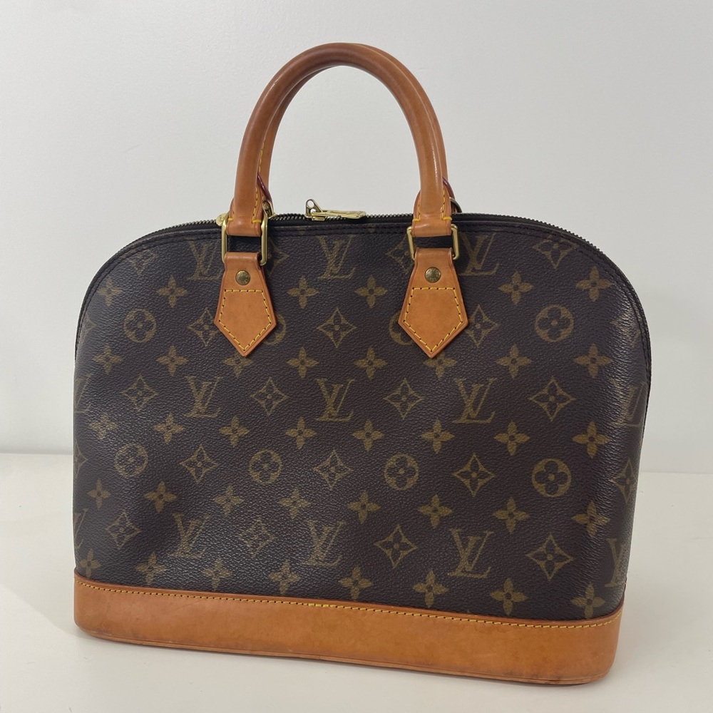 ❤️LOUIS VUITTON❤️
MONOGRAM CANVAS ALMA PM